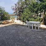 In .. * بيسْكيتْشّي